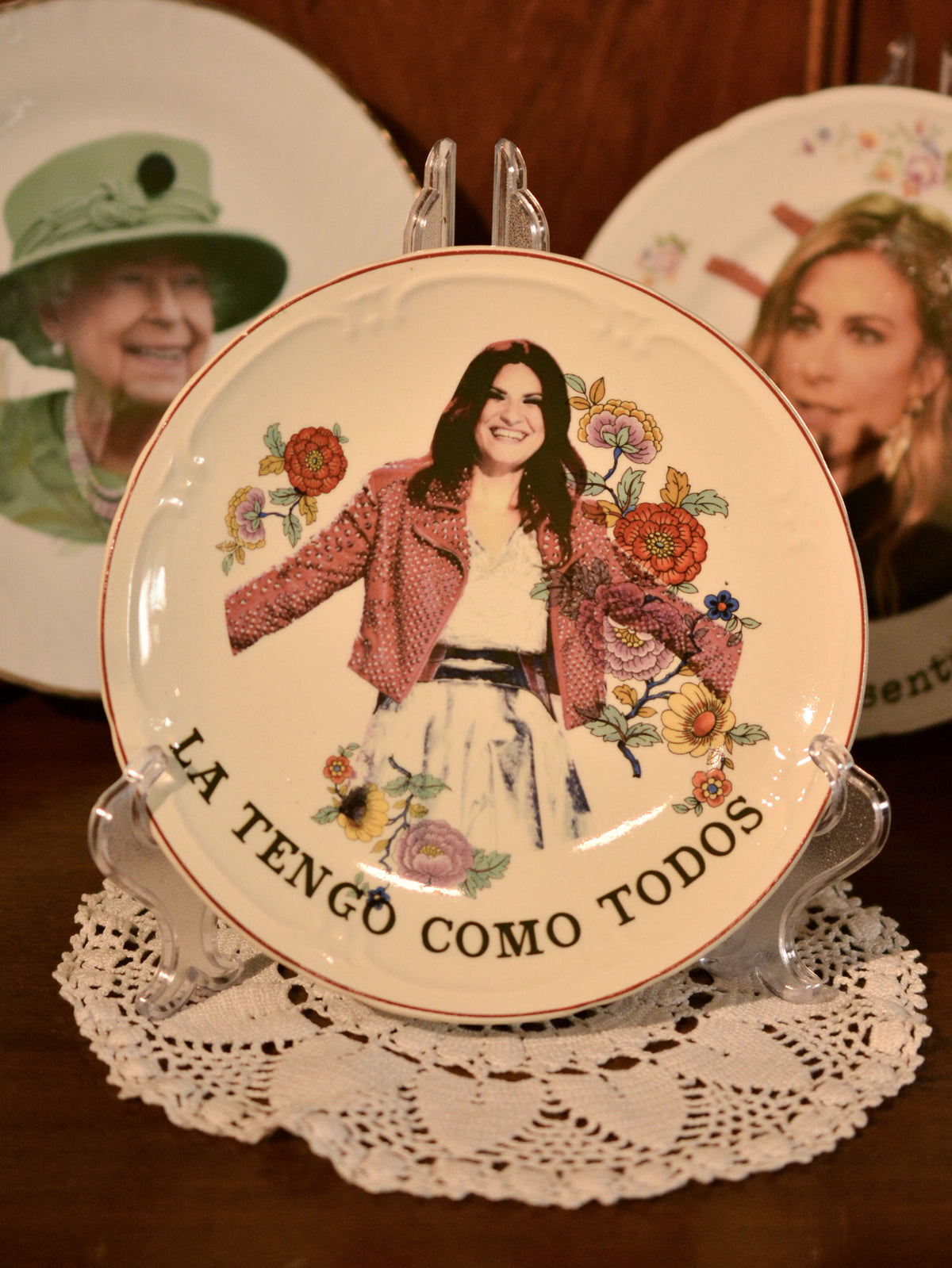 SQUARE saucer