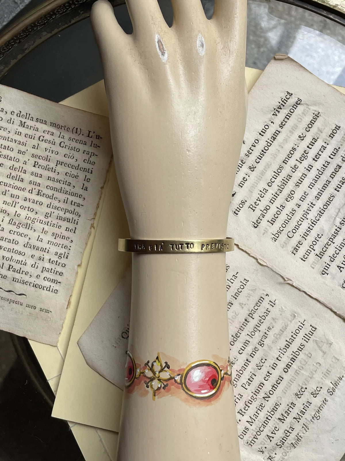 Bracciale inciso