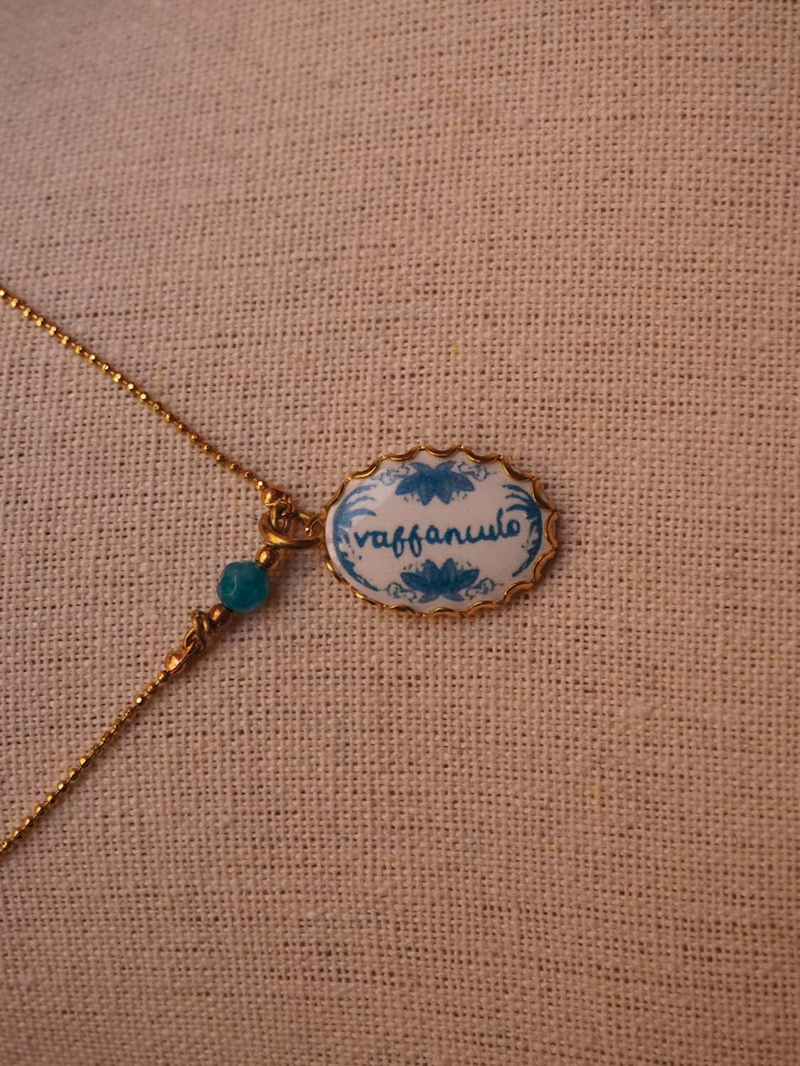Collana in ceramica