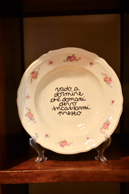 Piatto vintage con scritta