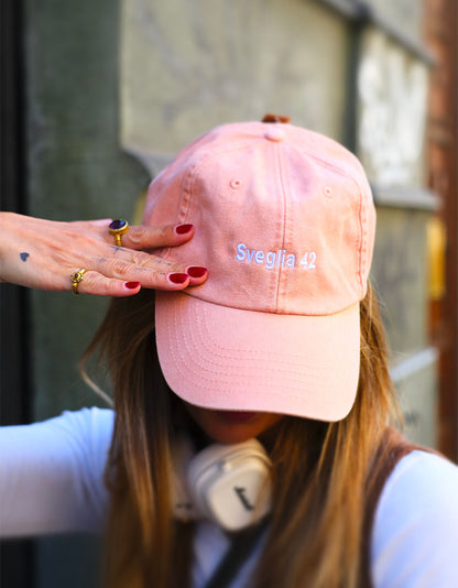 Cappello ricamato