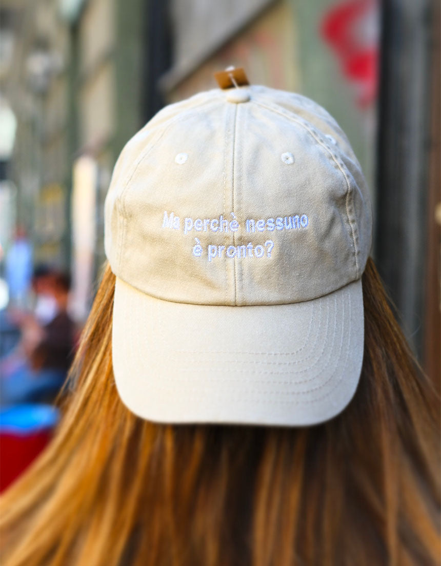 Cappello ricamato