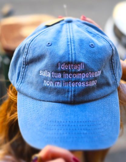 Cappello ricamato