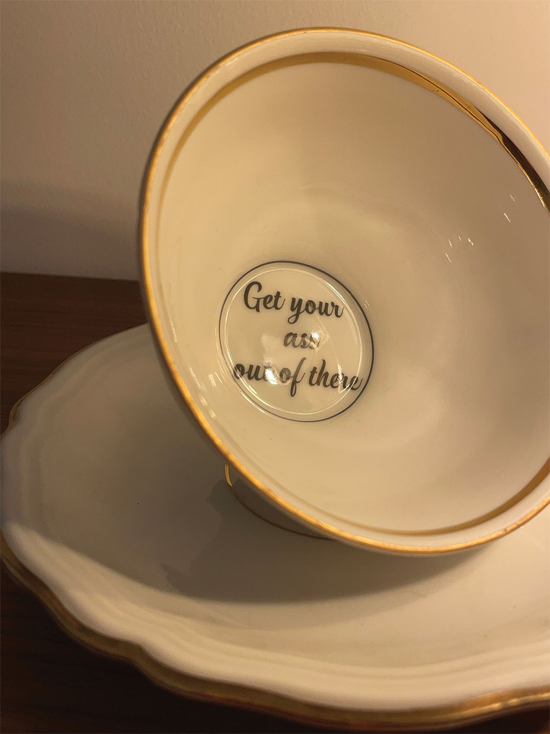 Tazza da The - GET YOUR ASS OUT OF THERE