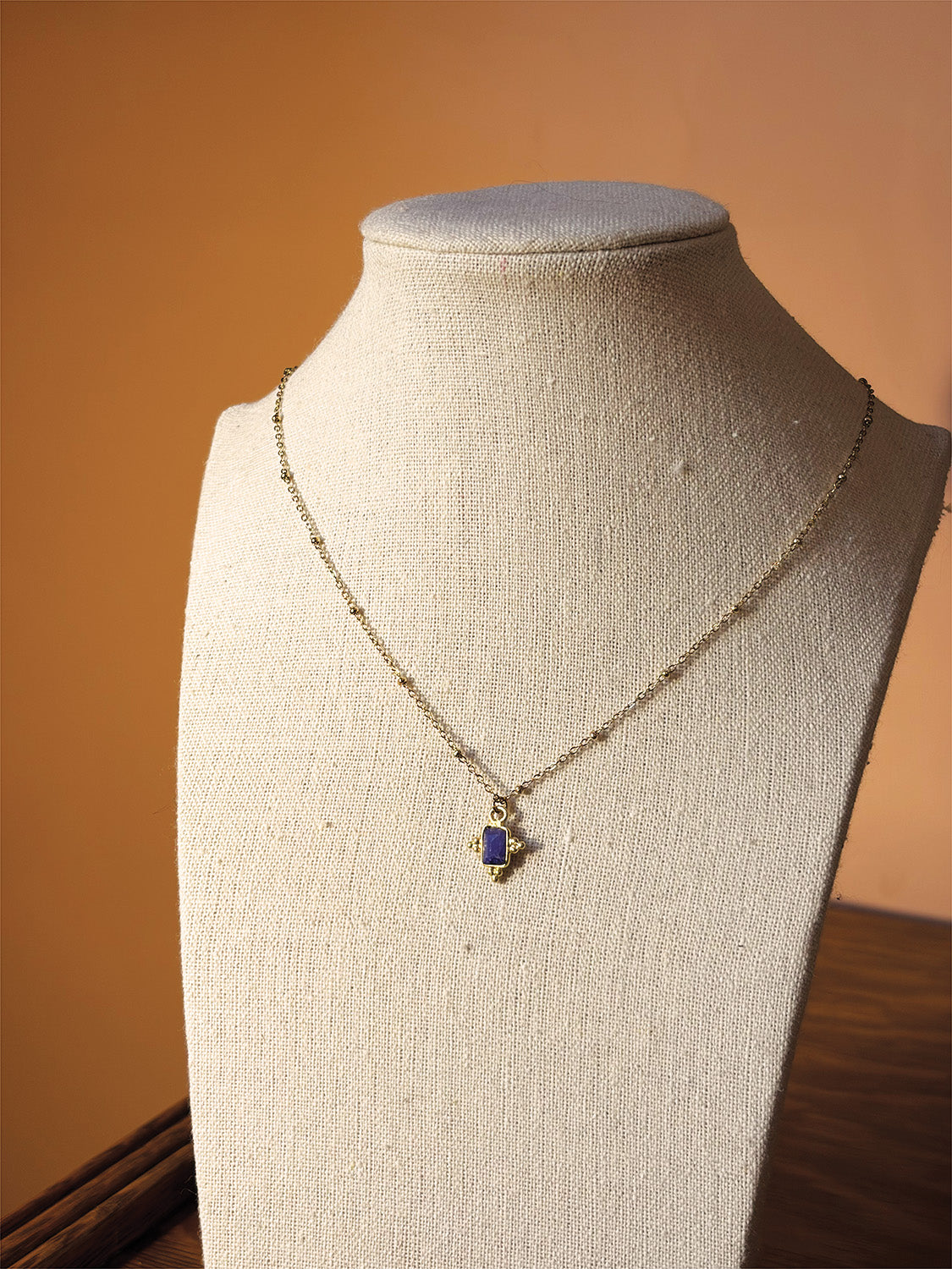 Collana pietra blu