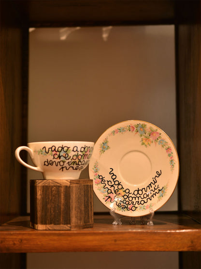 Tazza da the vintage con scritta