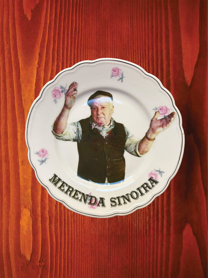 SQUARE saucer