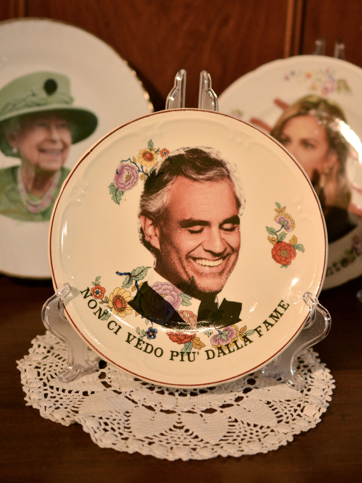 SQUARE saucer